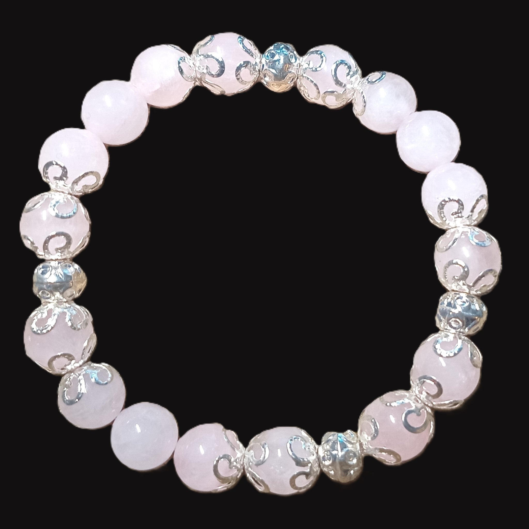 Armband aus Rosenquarz mit silbernen Perlkappen und Silberperlen