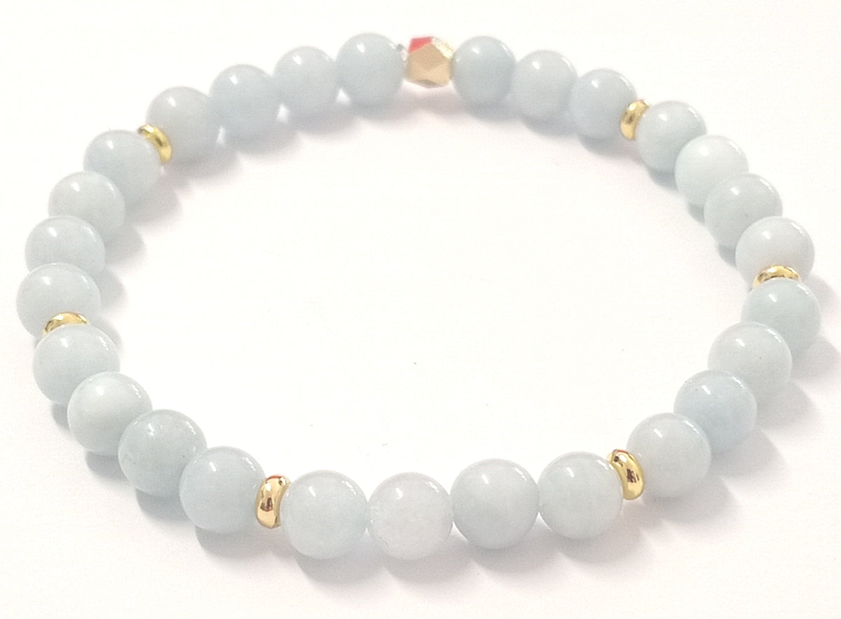 Armband aus Chalcedon