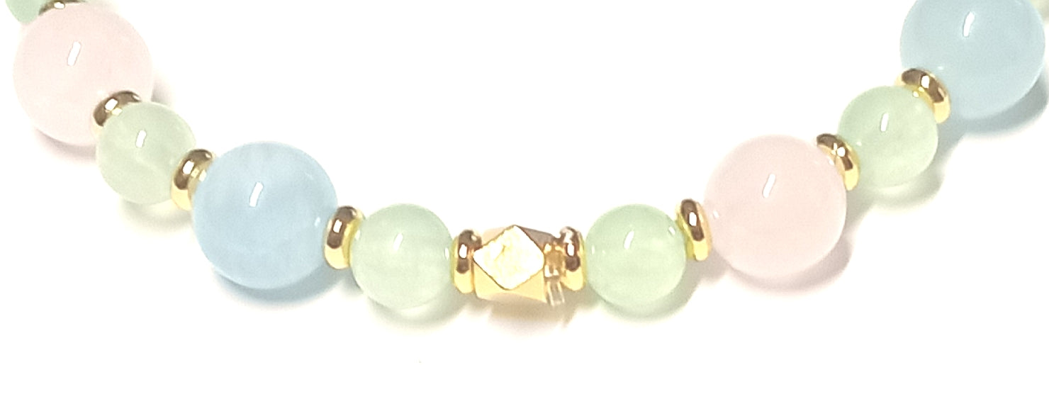 Schönes Armband Edelsteine bunt in Pastellfarben, Jade, Aquamarin, Rosenquarz, Gold