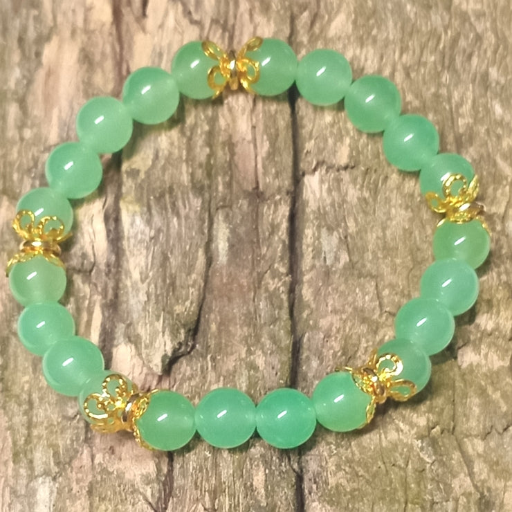 Schönes Jade - Armband mit tollem Glanz