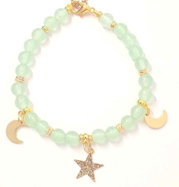 Armkette aus echter Jade mit goldenen Charms