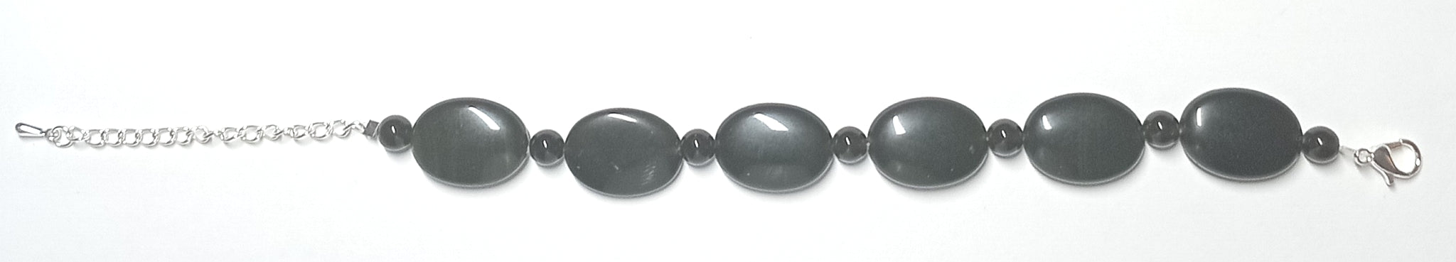 Schöne Armkette aus schwarzem geschliffenem Obsidian