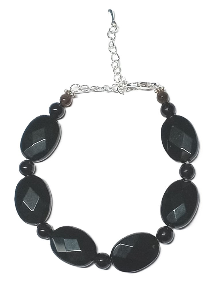 Schöne Armkette aus schwarzem geschliffenem Obsidian mit tollem Glanz