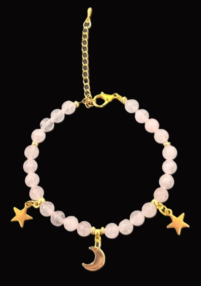 Armkette aus Rosenquarzperlen mit goldenen Charms