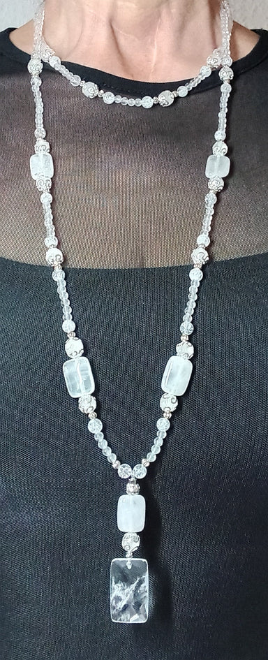 Lange, doppelte Halskette aus echtem Bergkristall mit schönem Anhänger
