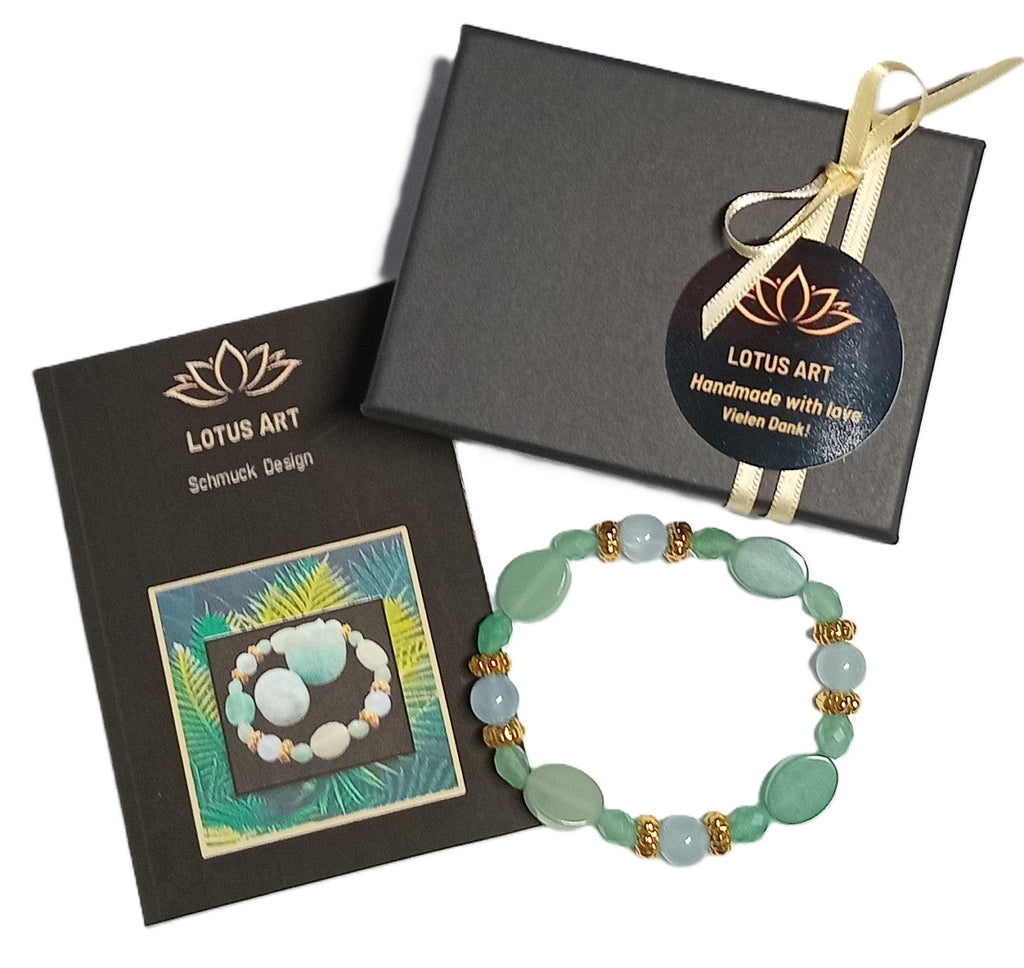 Schönes Armband aus Aventurin und Aquamarin mit Goldperlen